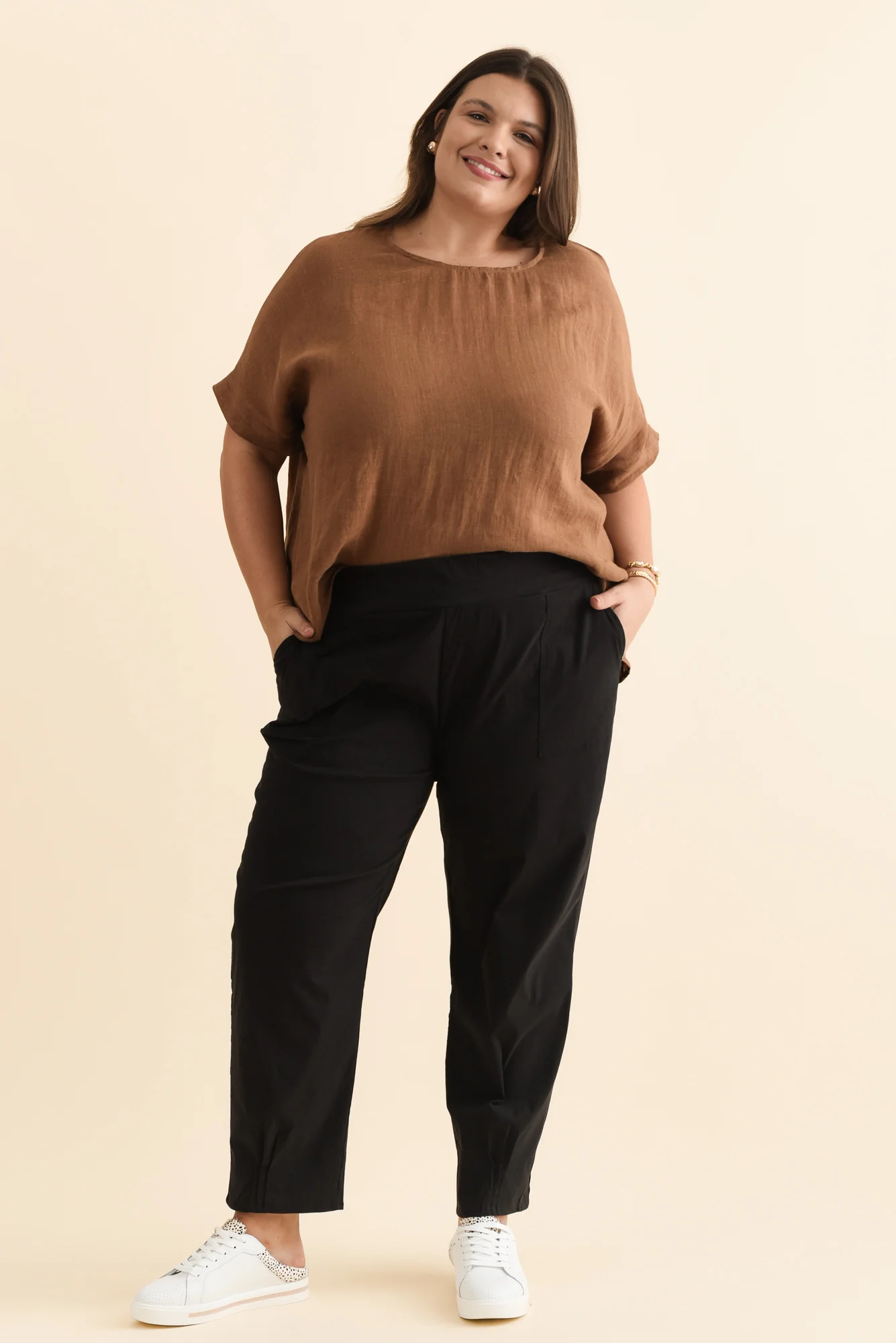 Air-Lite Black Stretch Pocket Pants - Image 9