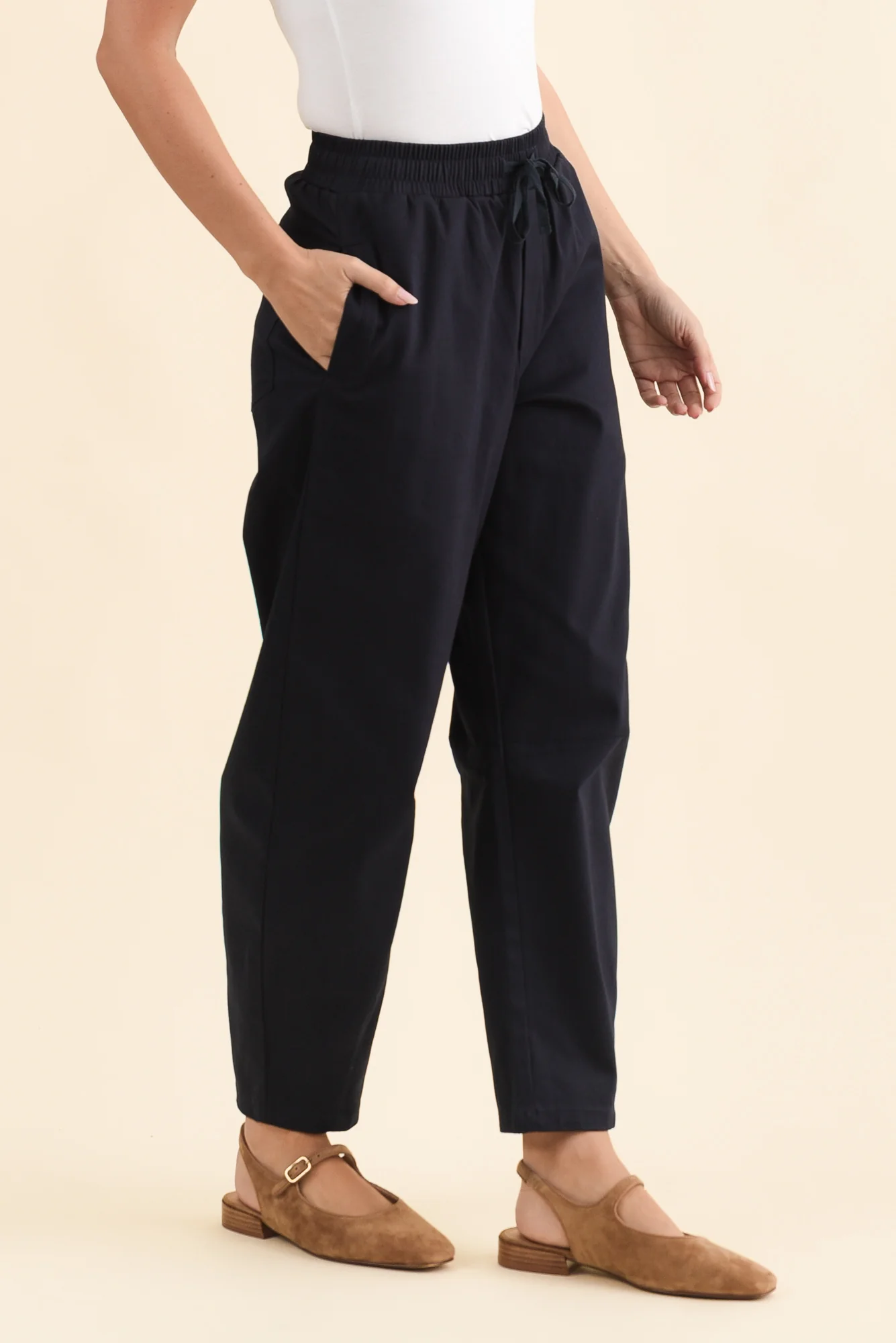 Andy Navy Cotton Barrel Pants - Image 4