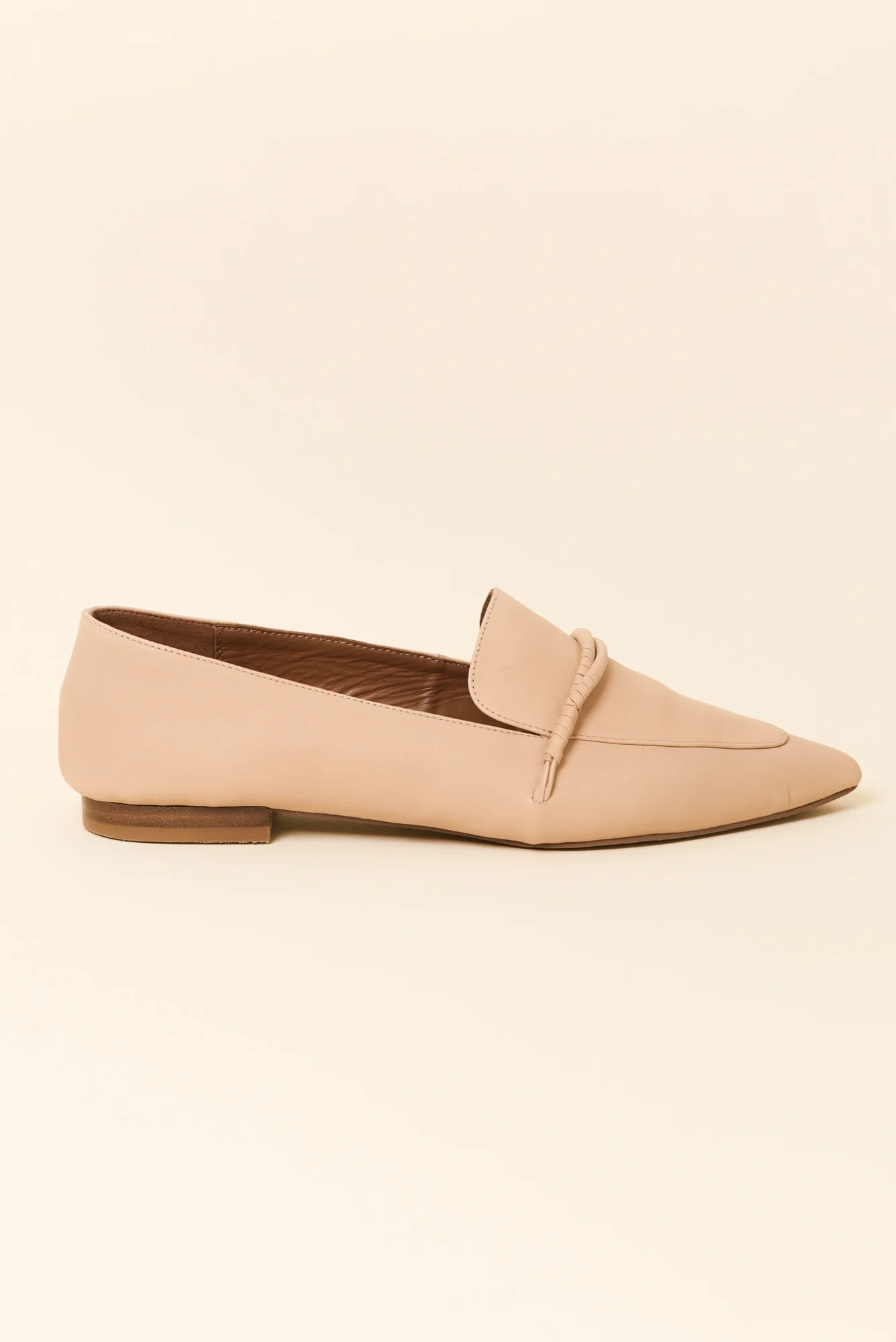 Avery Nude Leather Loafer
