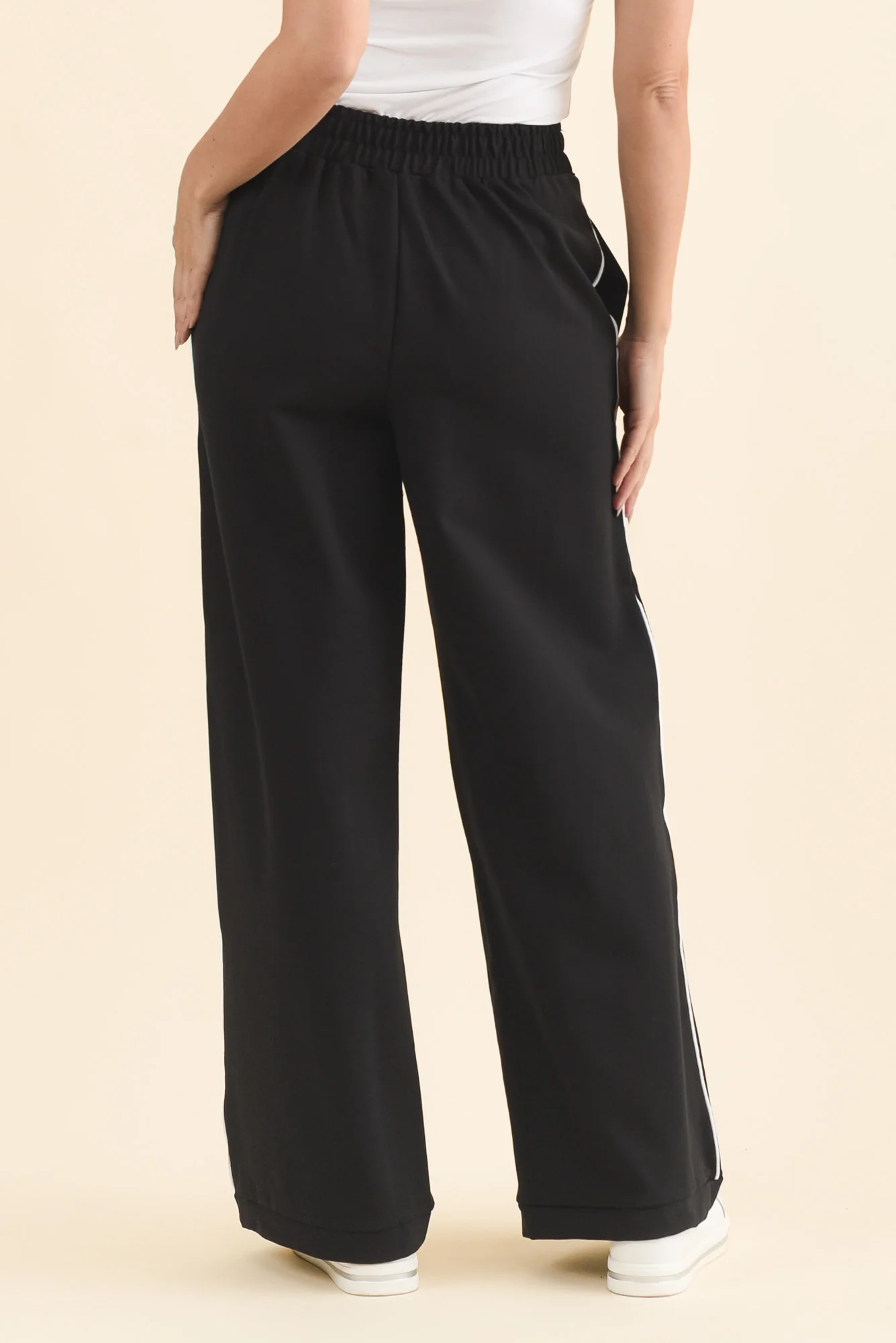 Bien Black Contrast Ponte Jogger Pants - Image 4