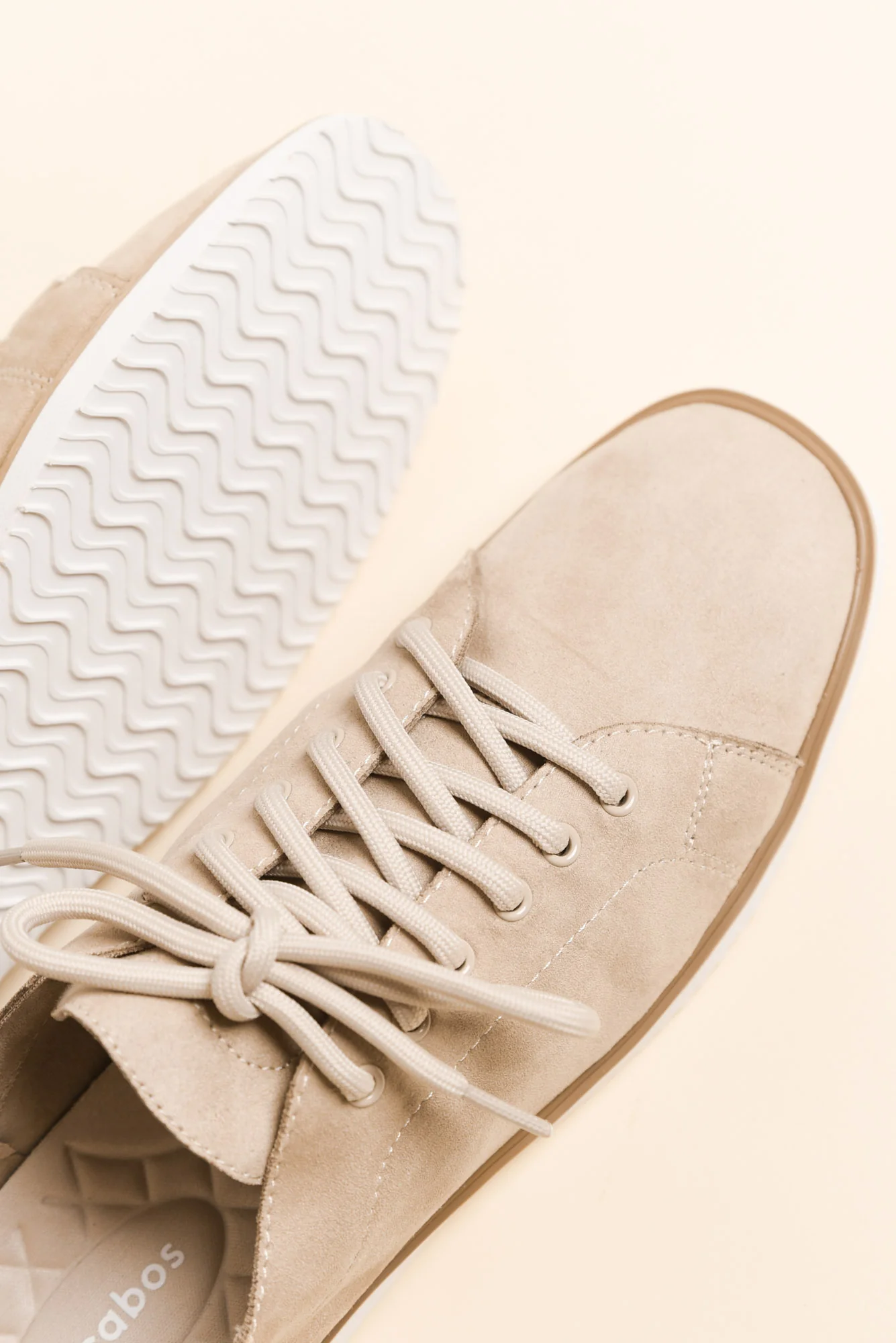 Cuavella Sand Suede Sneaker - Image 5