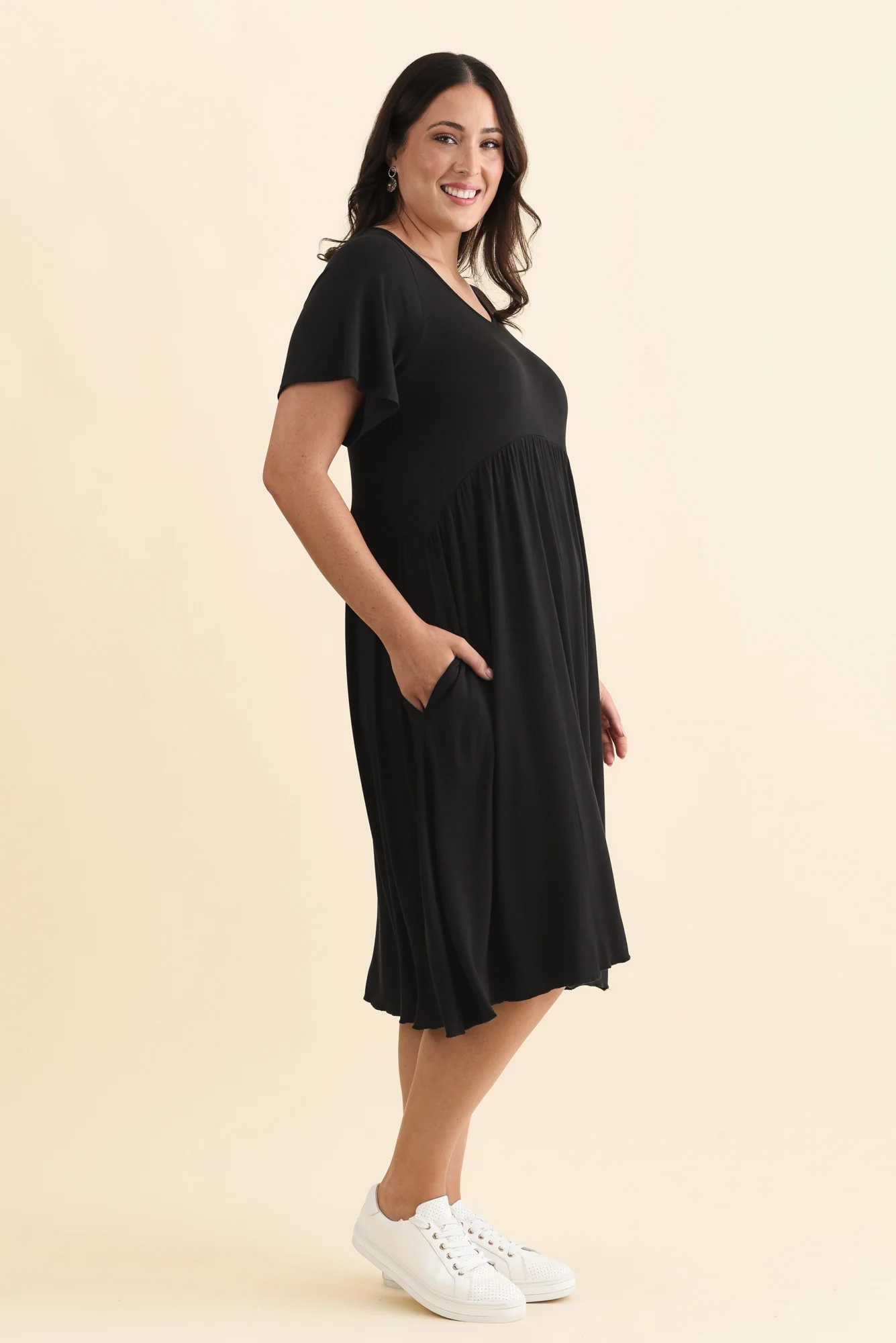 Donna Black Gathered Dress - Image 9