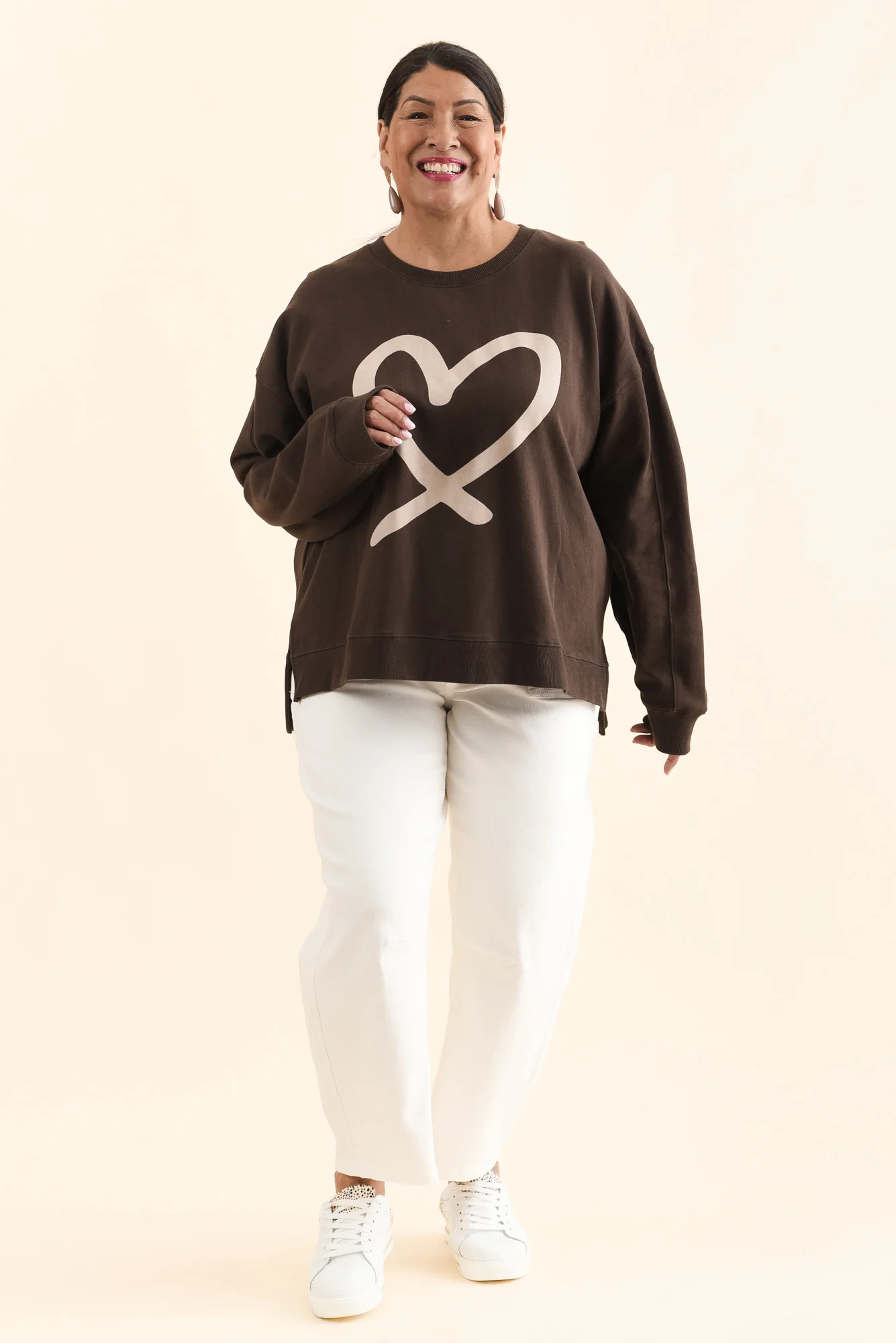 Elin Chocolate Heart Cotton Sweatshirt - Image 6