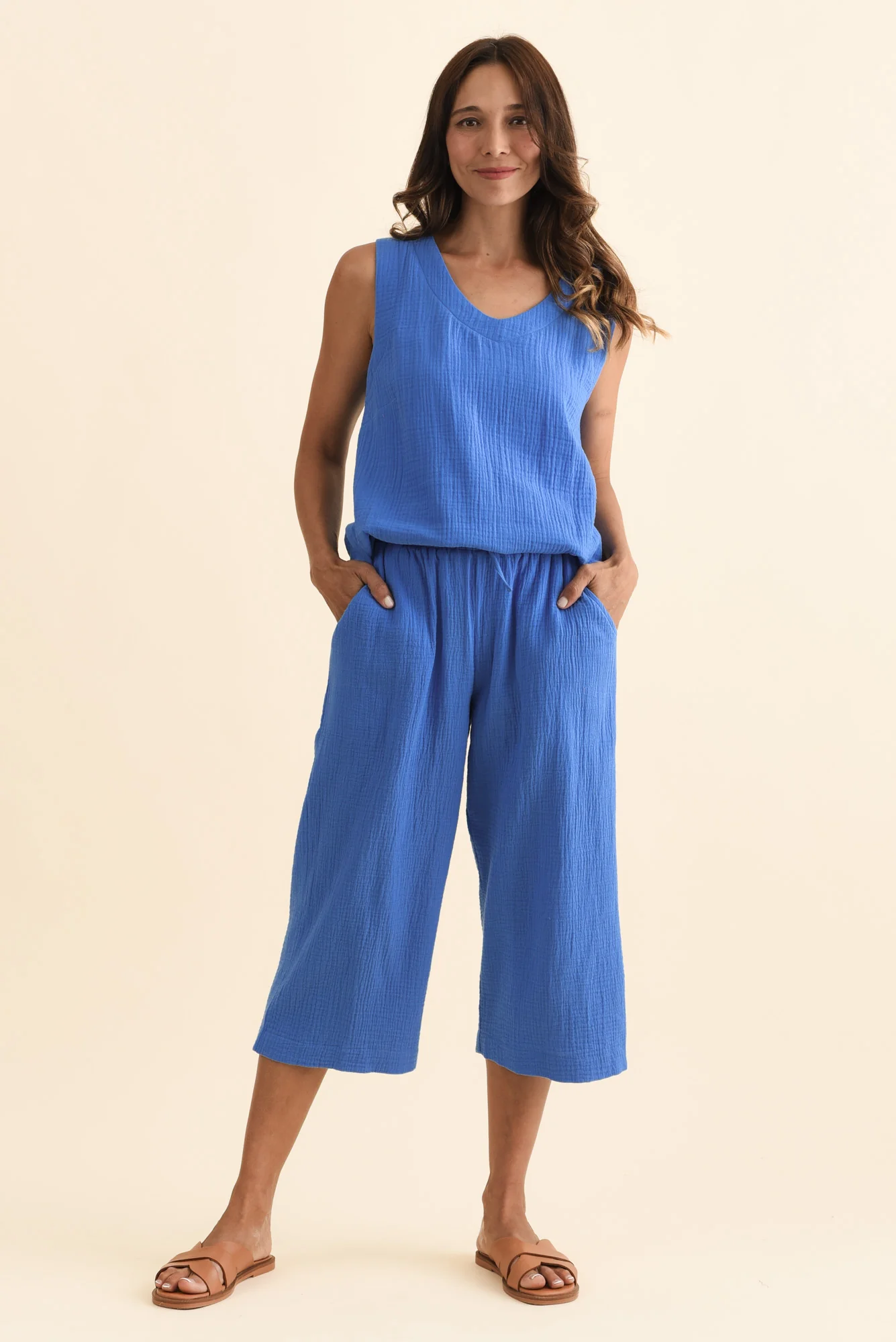 Harvey Cobalt Cotton Cheesecloth Cropped Pants - Image 3