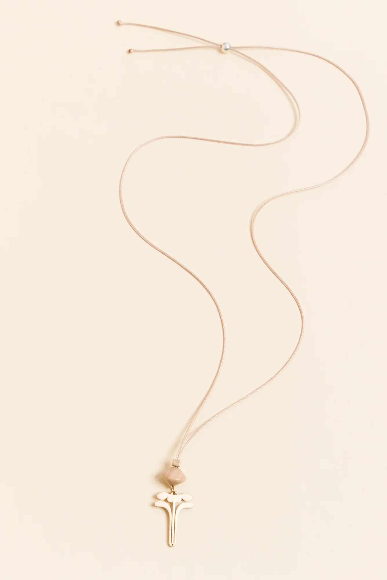 Hatia Gold Flower Pendant Necklace