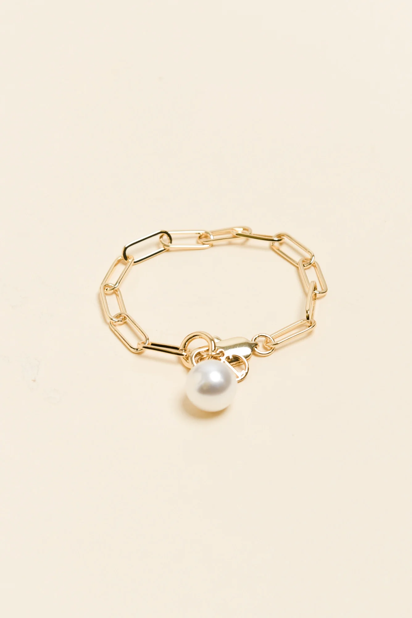 Hayley Gold Pearl Bracelet - Image 2