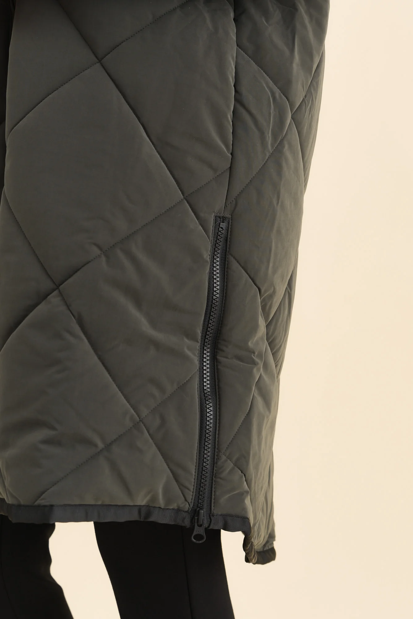 Koami Charcoal Quilted Hooded Coat - Image 7