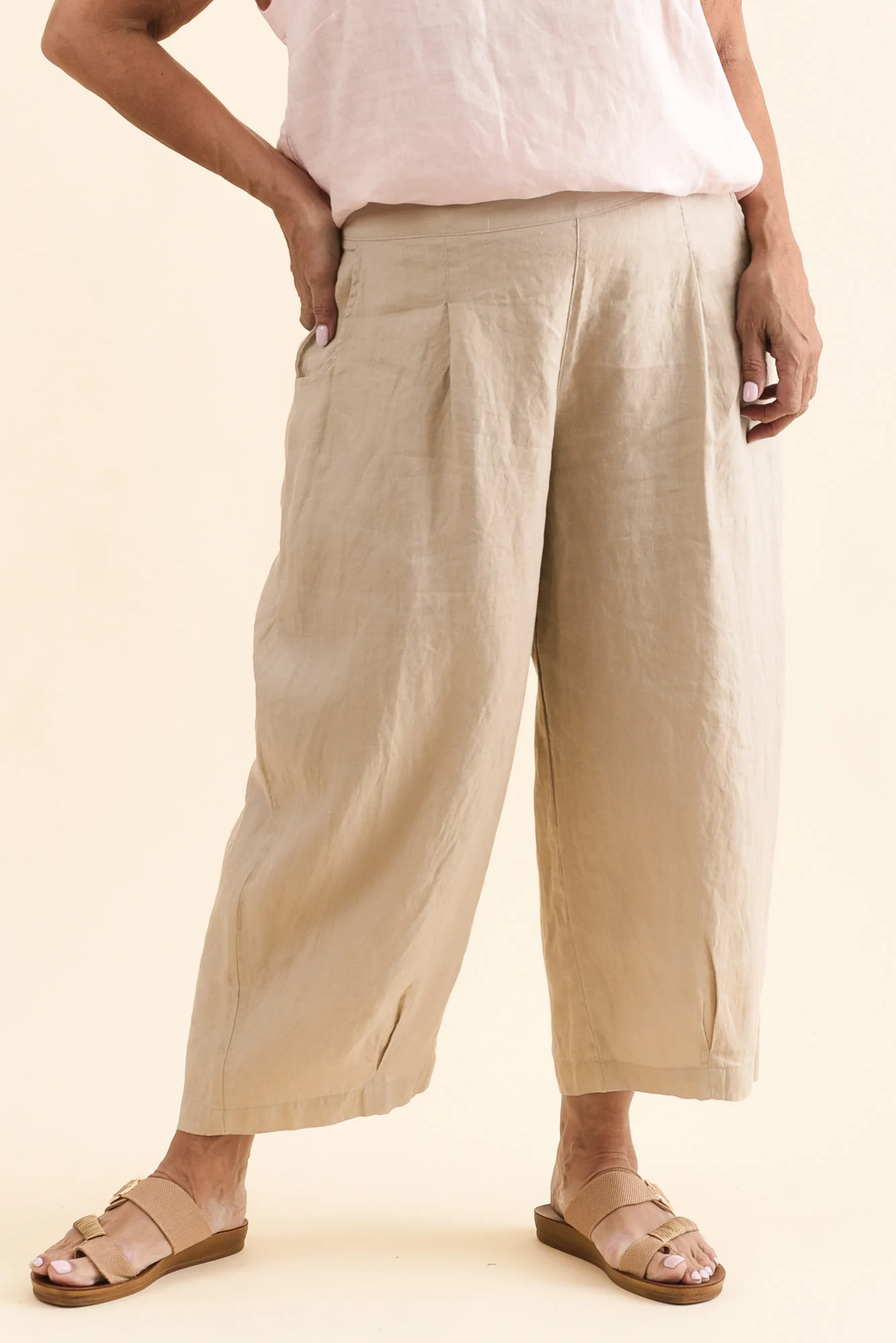 Lassie Beige Linen Barrel Pants - Image 8
