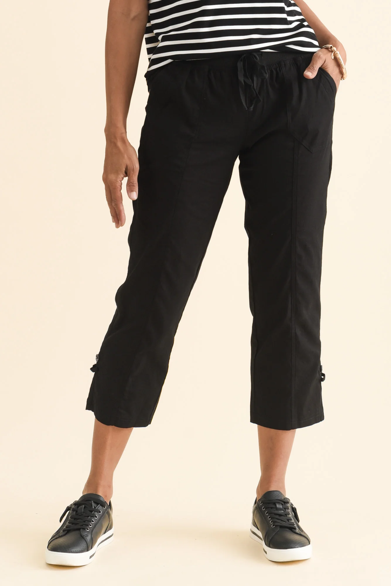 Lindsay Black 7/8 Cargo Pants