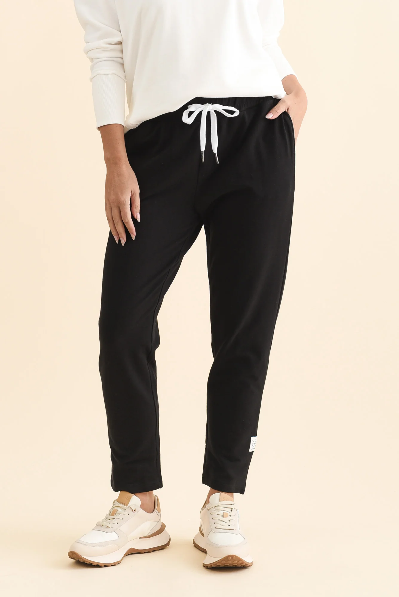 Lobby Black Cotton Relaxed Sweatpants - Image 2