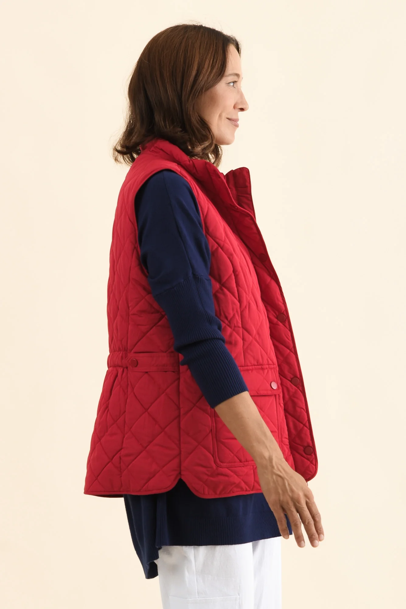 Max Red Quilted Pocket Vest - Image 4