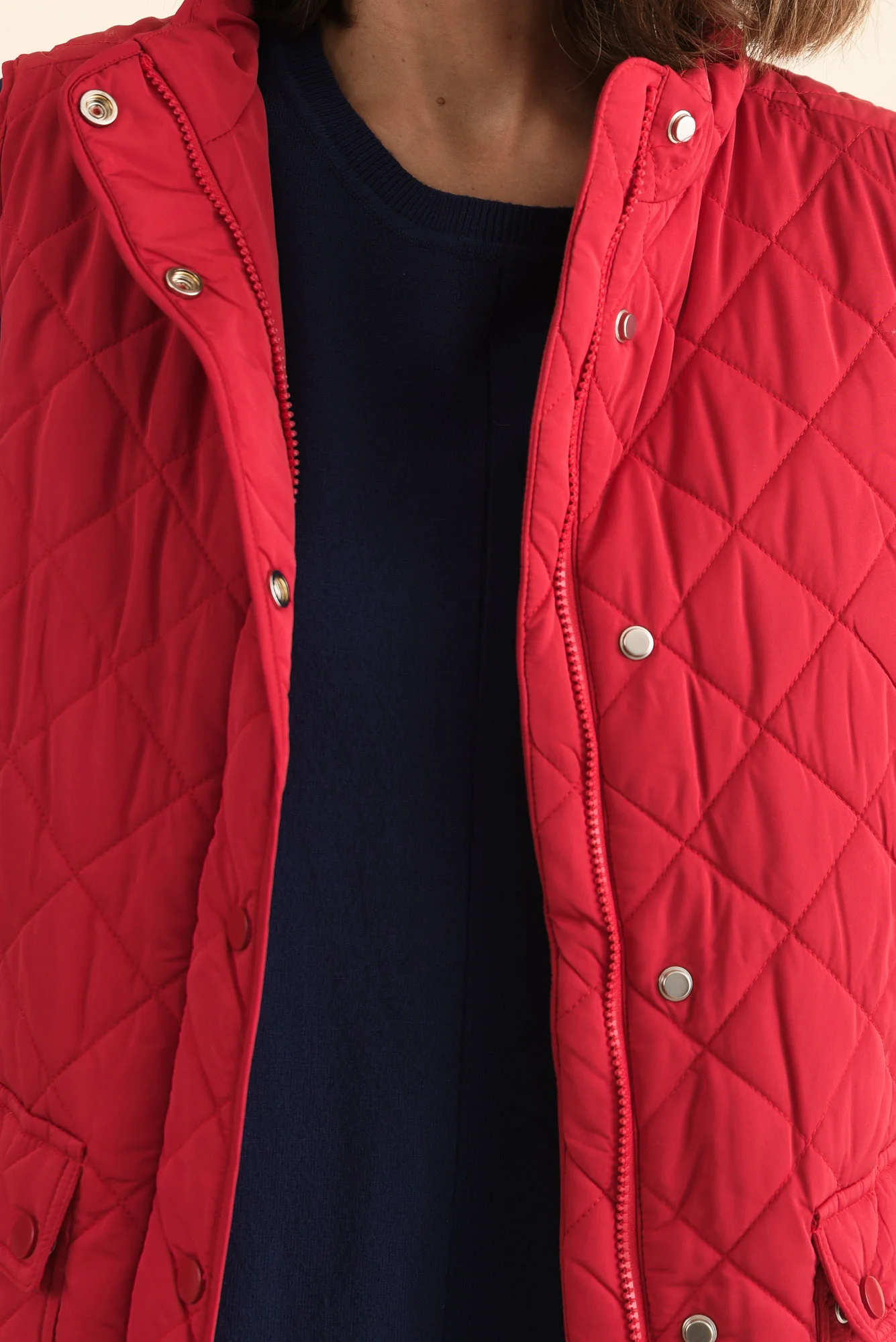 Max Red Quilted Pocket Vest - Image 6