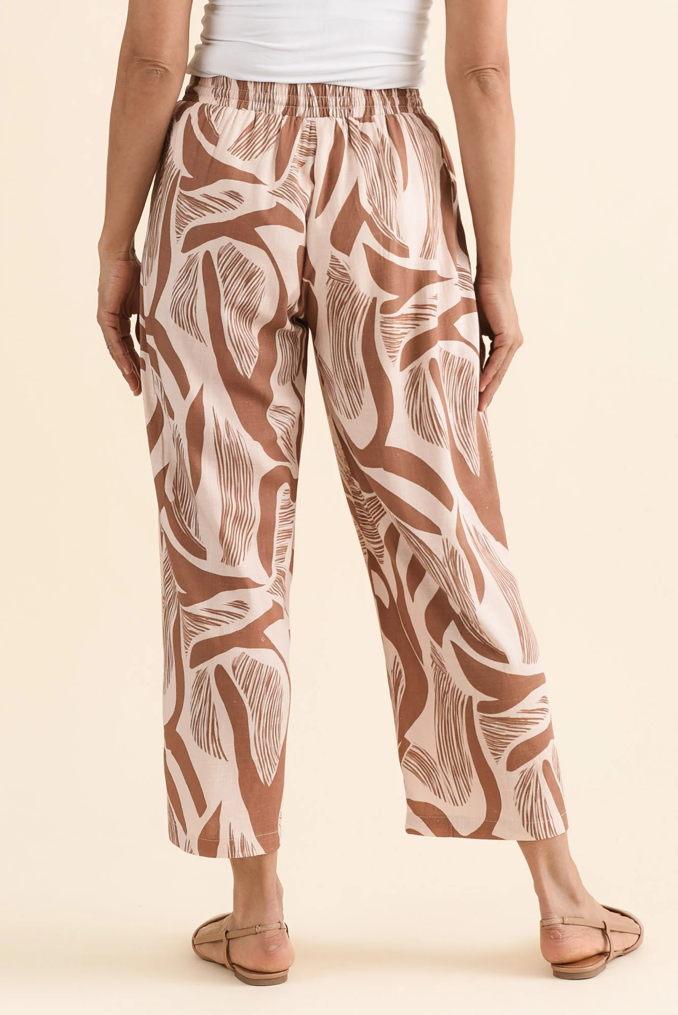 Minnelli Tan Abstract Linen Cotton Pants - Image 4