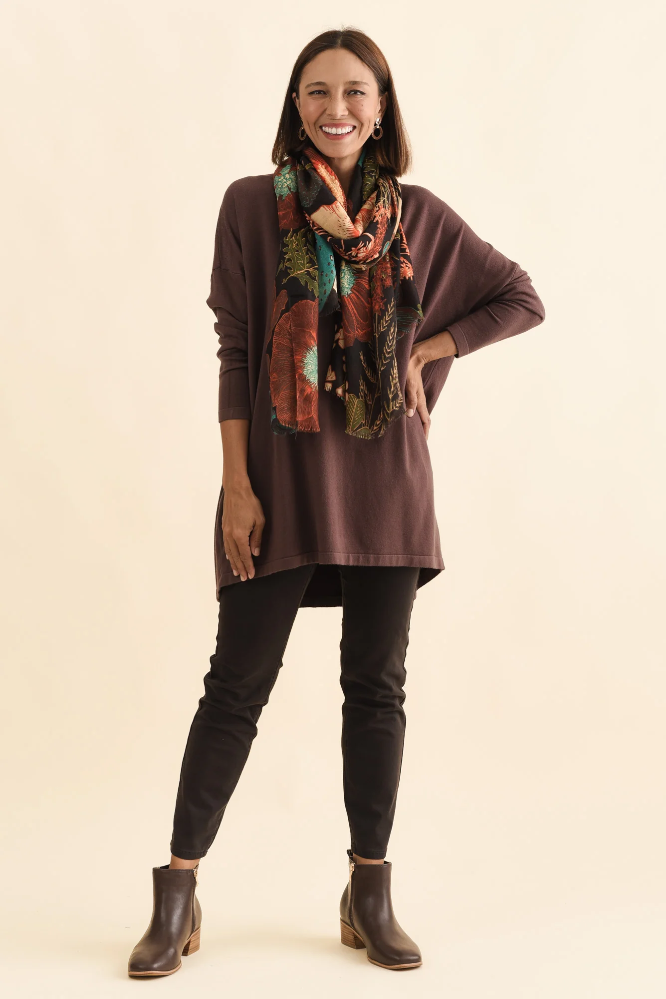 Piper Brown V Neck Knit Jumper - Image 3