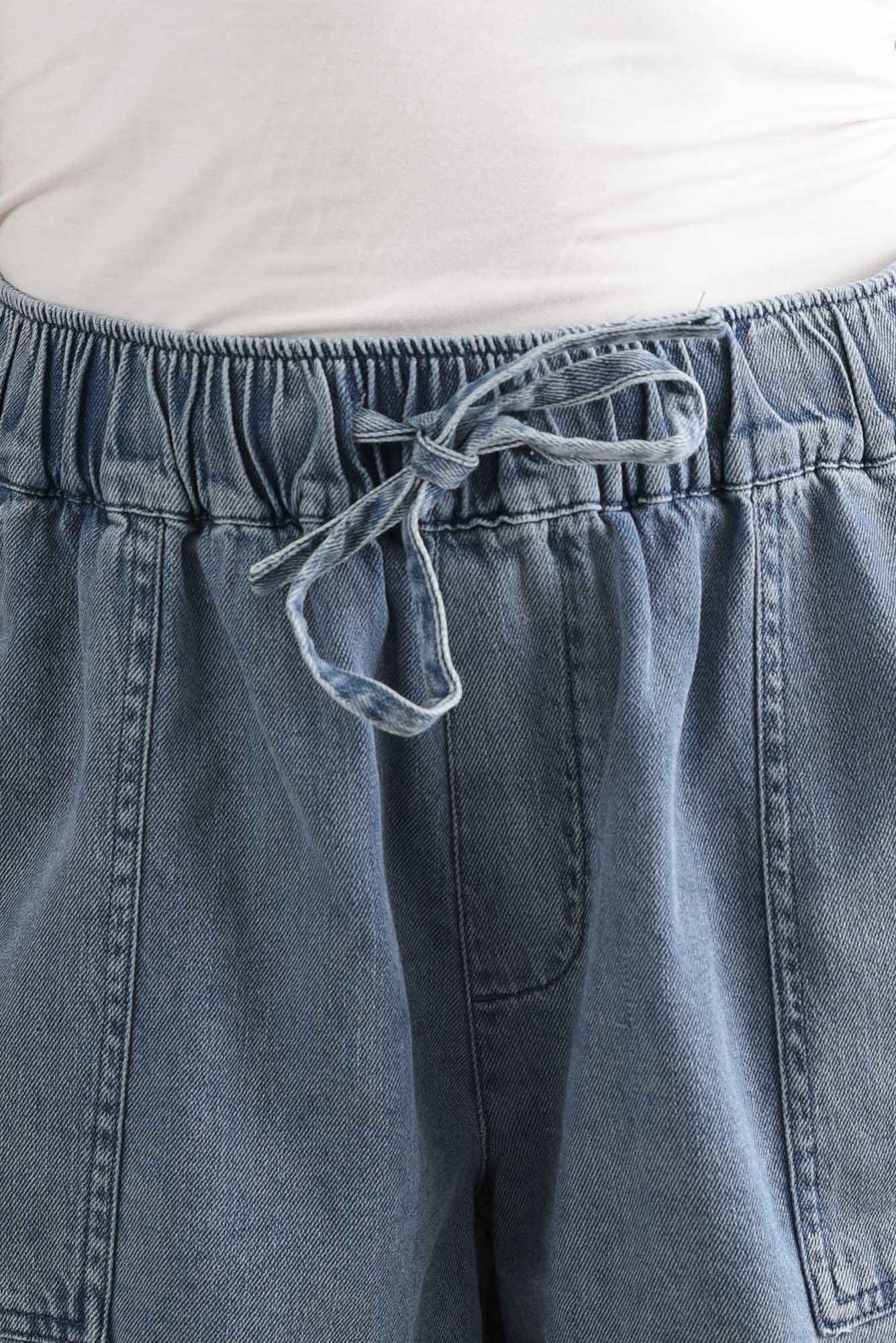 Quinn Blue Denim Pocket Shorts - Image 5