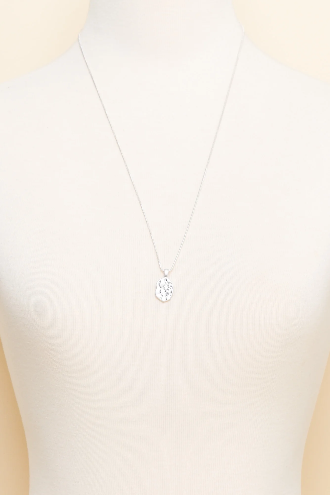 Rhonda Silver Pendant Necklace - Image 2