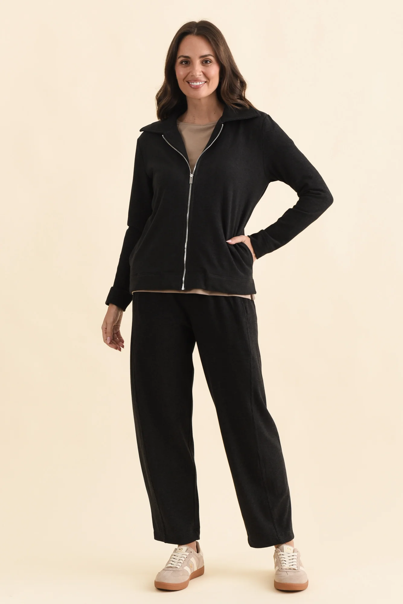 Souffle-Touch Charcoal Zip Jacket - Image 8