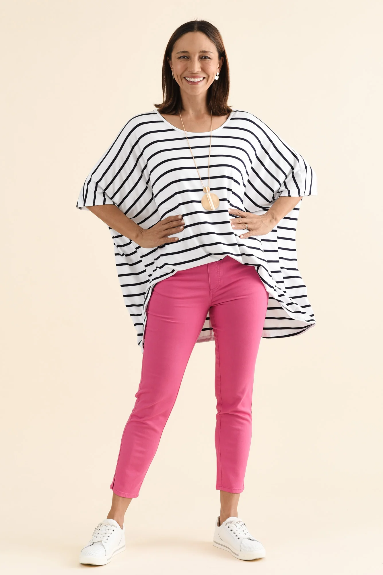 Winslet Hot Pink 7/8 Pants - Image 2