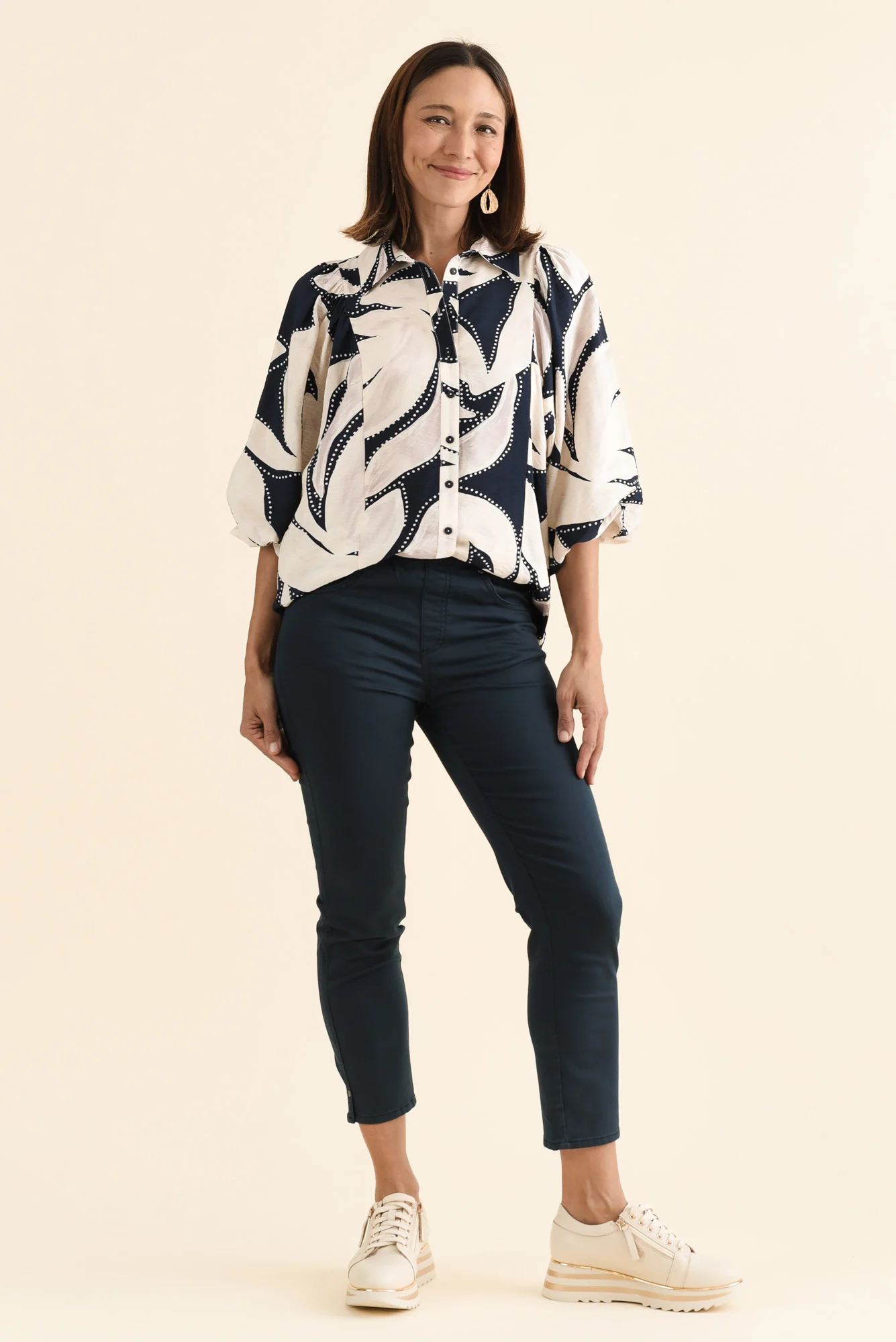 Winslet Navy 7/8 Pants - Image 6
